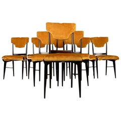 MId Century Modern Set of Eight Elegant Italian Dining Chairs