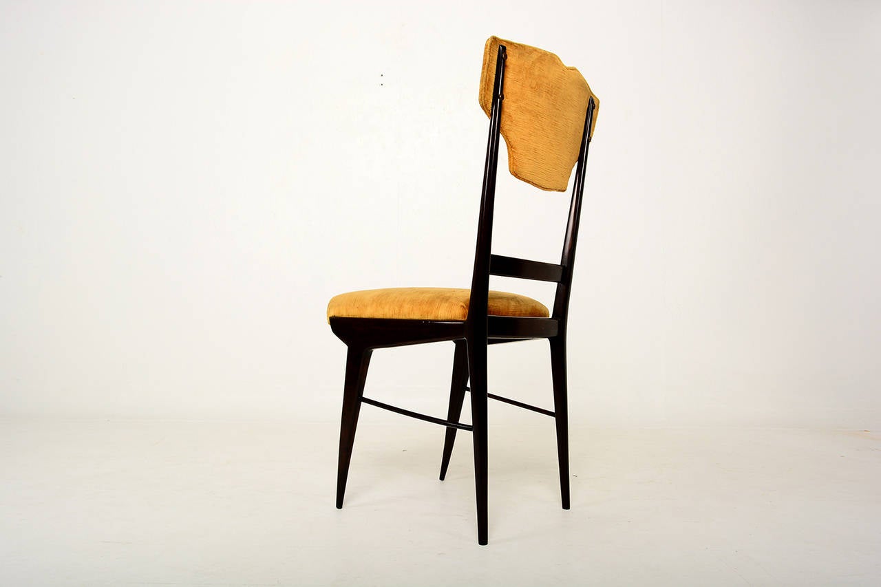 Mid-Century Modern MId Century Modern Set of Eight Elegant Italian Dining Chairs