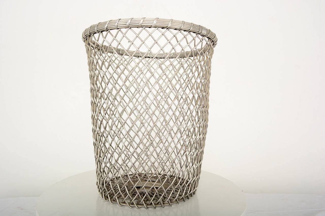 Industrial Aluminum Decorative Waste Basket