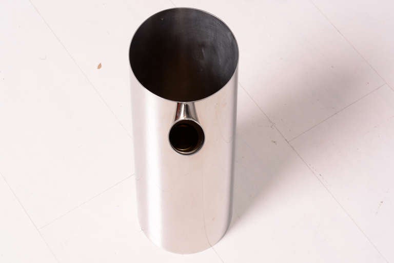 Alessi, vase chromé Mario Botta En vente sur 1stDibs