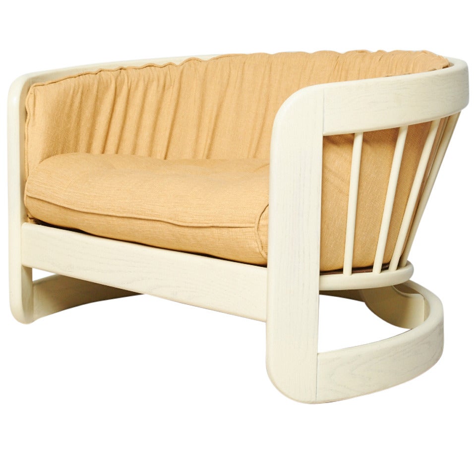 Off-White Laquer Wood Lounge Chair in the Style of Milo Baughman