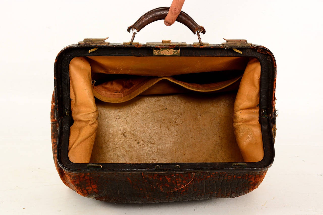 Vintage Leather Doctor's Bag – Branches Designs