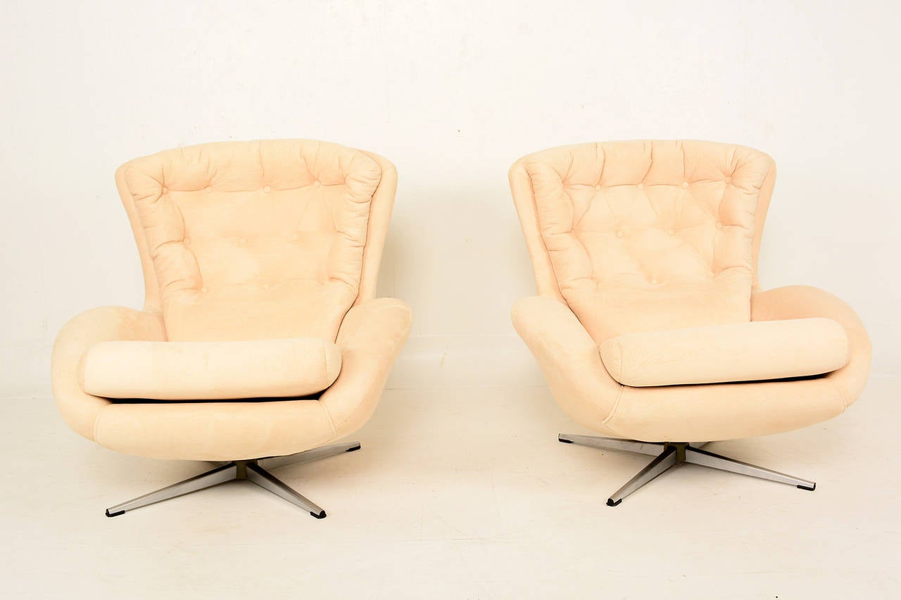 Swedish Contura Mobler Sweden Lounge Chairs