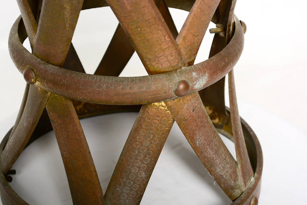 Hollywood Regency Hand Hammered Brass Stool Designer In Excellent Condition In Chula Vista, CA