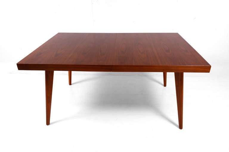 American Mid Century Modern Dining Table & Six Chairs