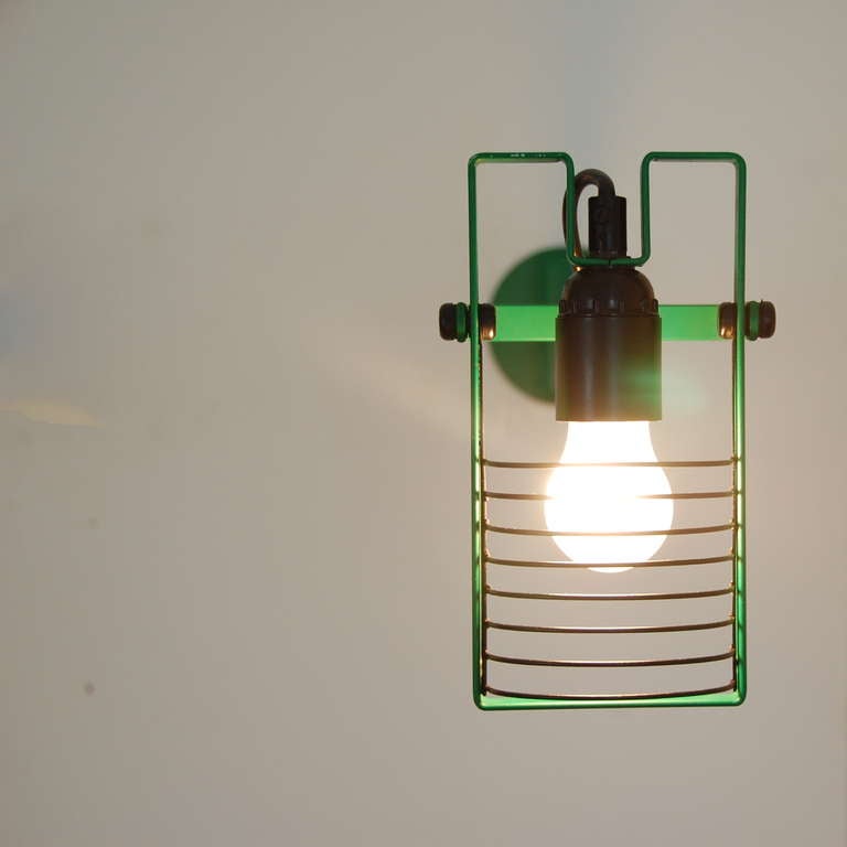 Rare Sintesi Task Wall Sconce by Ernesto Gismondi In Excellent Condition In Los Angeles, CA