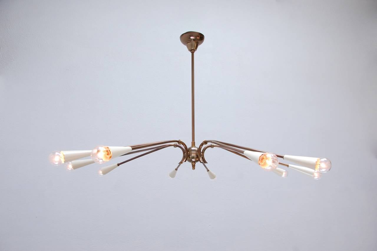 Classic and elegant 1940s ten-light Italian chandelier. Drop adjustable upon request. Wired for use in the US.