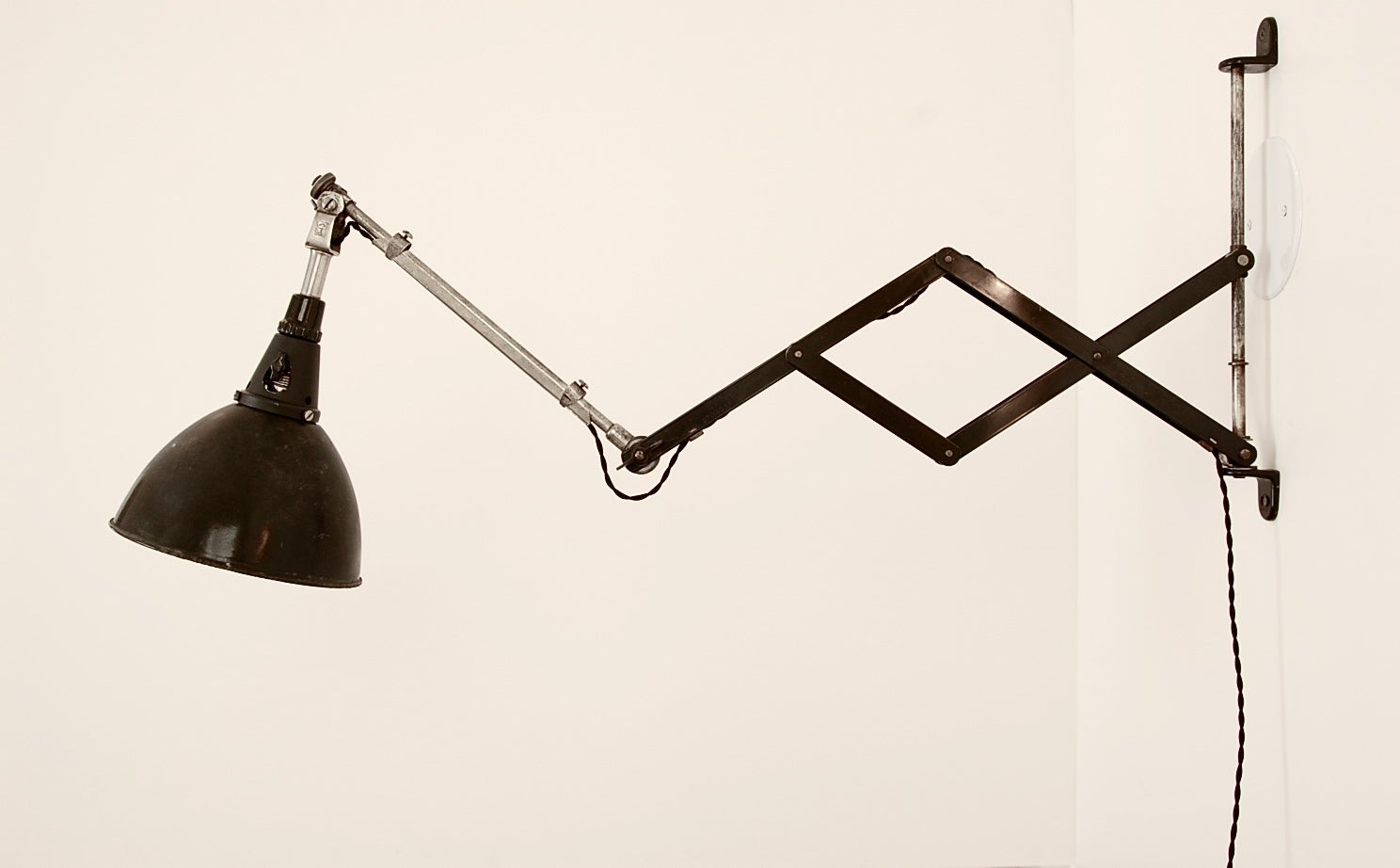 Midgard Scissor Wall Lamp by Carl Fischer