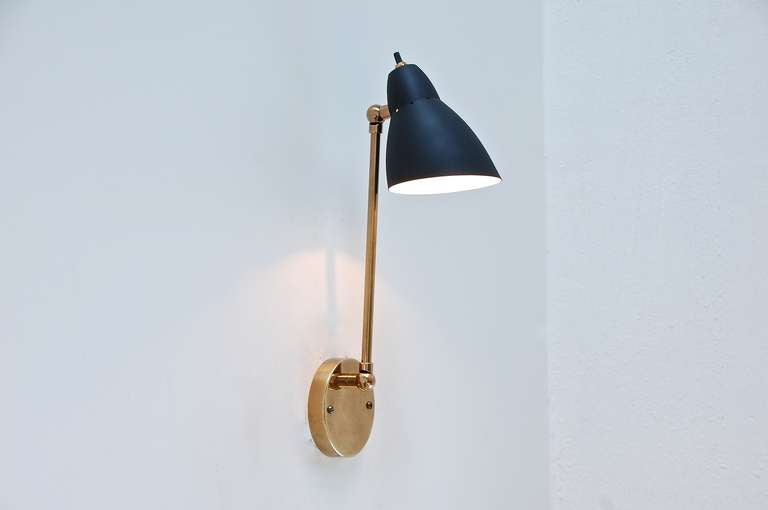 Articulated Wall Sconce from Italy In Excellent Condition In Los Angeles, CA