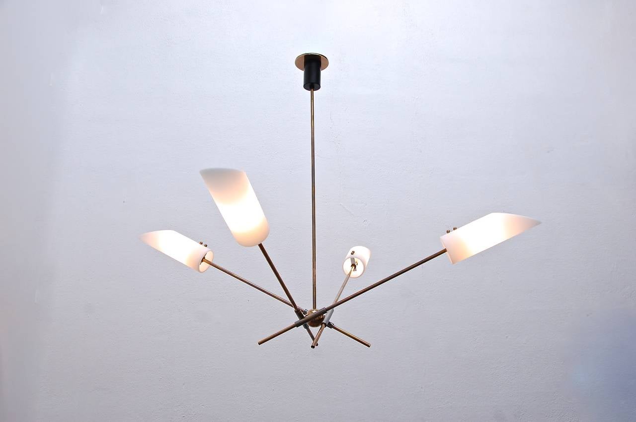 Goemetric Chandelier by Lumfardo Luminaires In Excellent Condition For Sale In Los Angeles, CA