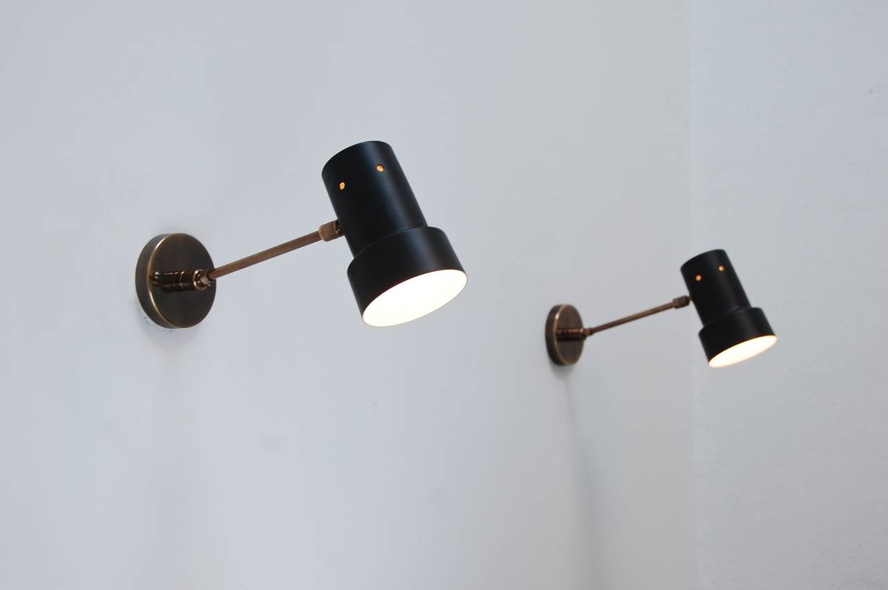Classic Modern Italian Sconces In Excellent Condition For Sale In Los Angeles, CA