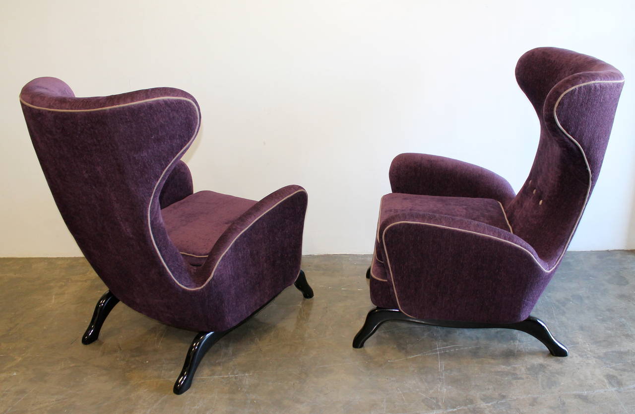 Pair of 1950s Italian Sculptural Wingback Chairs In Excellent Condition In San Diego, CA