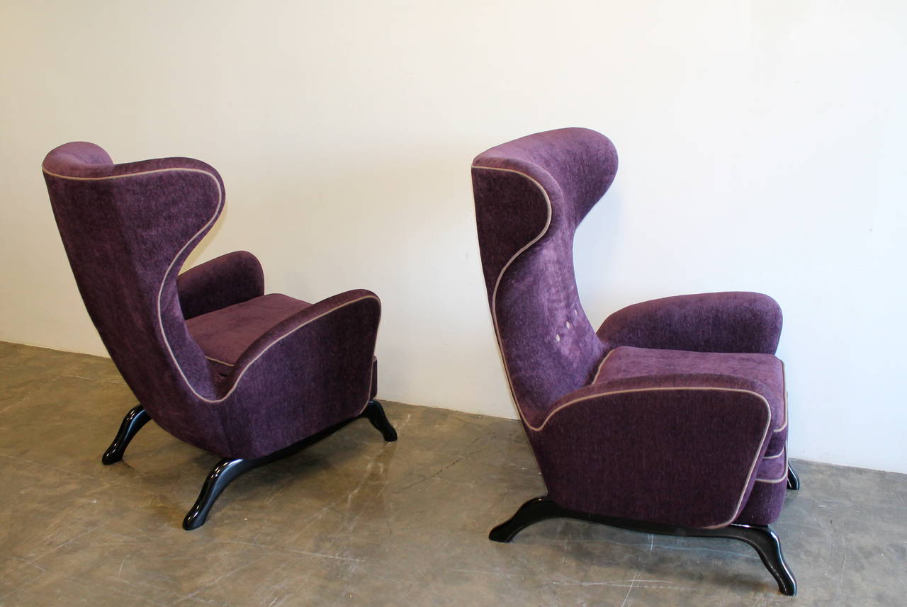 Mid-20th Century Pair of 1950s Italian Sculptural Wingback Chairs