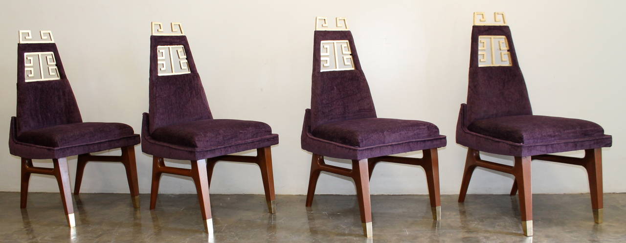 Extremely rare and beautiful set of eight wood and gold leaf Greek key design dining chairs by Arturo Pani.
Beautiful sculptural base, newly upholstered, and restored, high quality brass casters.
Mexico City, circa 1950s.

Arturo Pani
