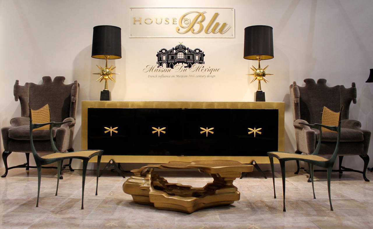 Gold Leaf and Black Lacquer Custom Credenza by Arturo Pani, Mexico, 1950 In Good Condition For Sale In San Diego, CA