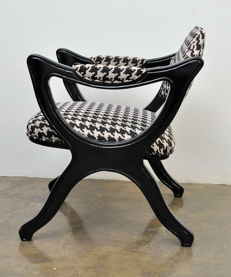 Mid-Century Modern Pair of Black Lacquered Drexel Esperanto Club Chairs For Sale