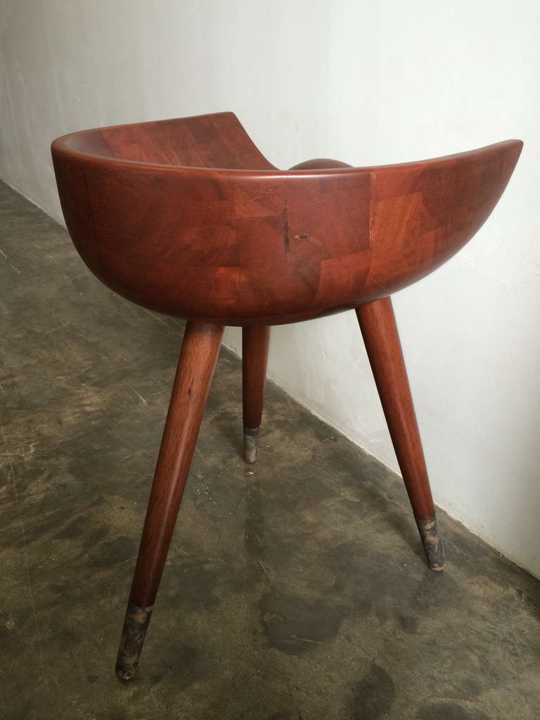 Mid-20th Century Pair of Midcentury Three-Legged Mahogany Stools, circa 1950s For Sale