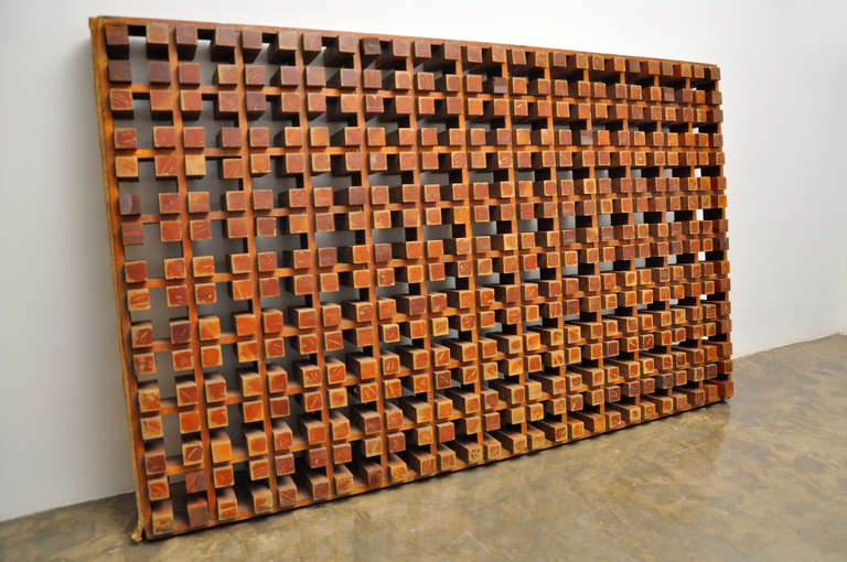 1950s Mexican Mid-Century Modern Architectural Screen Panels In Distressed Condition For Sale In San Diego, CA