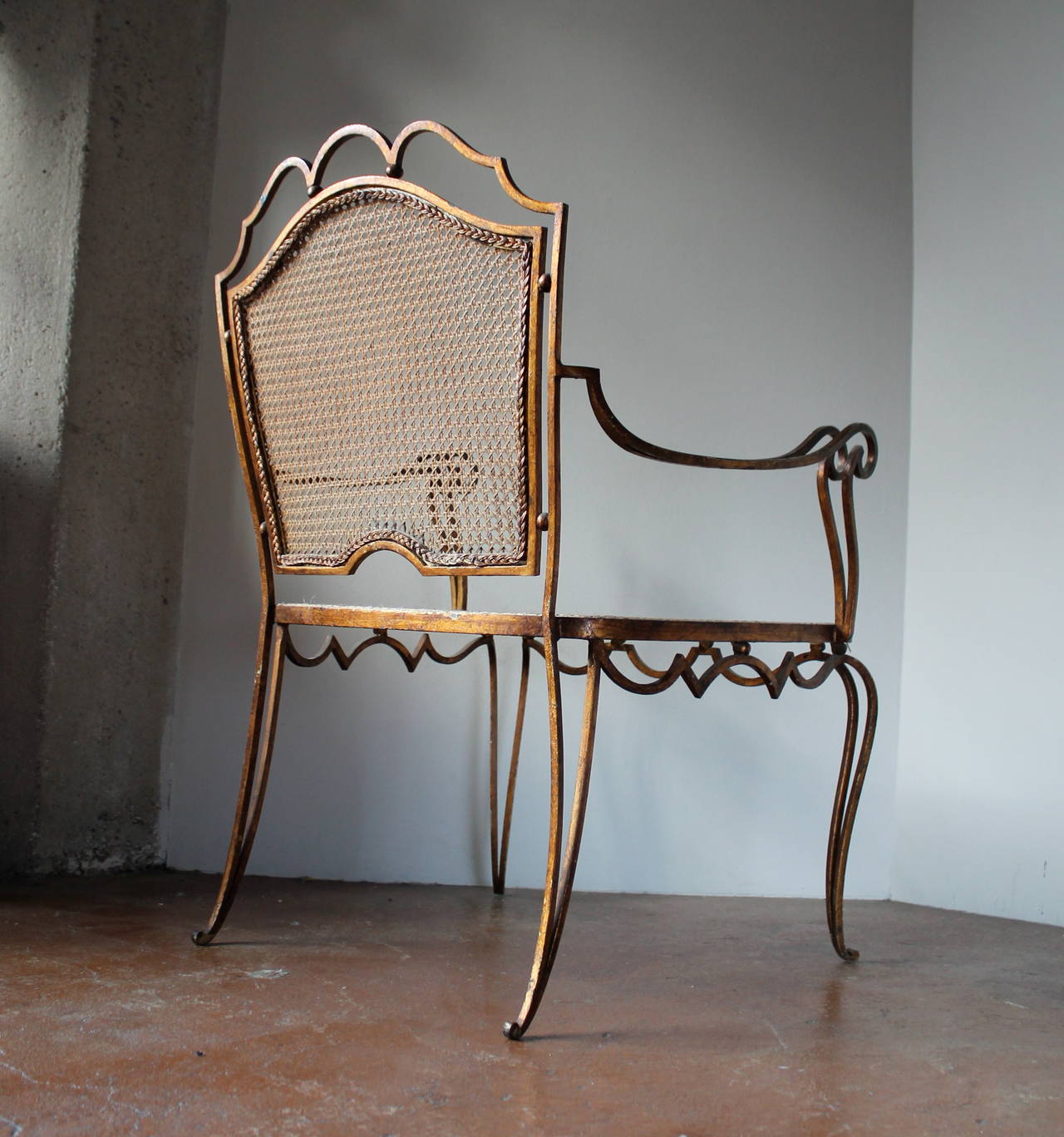 Rare Set of Four Arturo Pani Gilded Iron Armchairs, Mexico City, 1940s In Good Condition For Sale In San Diego, CA