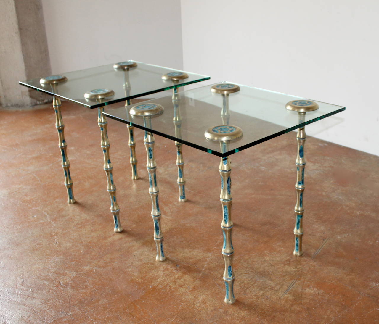 Beautiful and rare set of two brass and glass bamboo side tables.
By Pepe Mendoza.
Mexico city, circa 1958.
Signed 