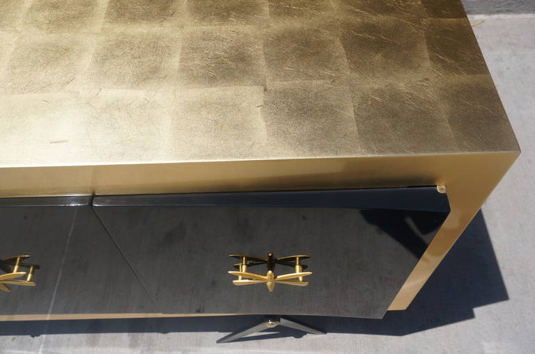 Gold Leaf and Black Lacquer Custom Credenza by Arturo Pani, Mexico, 1950 For Sale 3