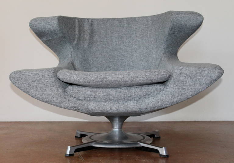 Very Rare Wing-Back Chair by Hans Erik Johansson. 
Made by Westbergs Mobler,Sweden ca.1966.
Very Cool Space Age Design.
Base in Polished Aluminum and rosewood.

* matching sofa available.