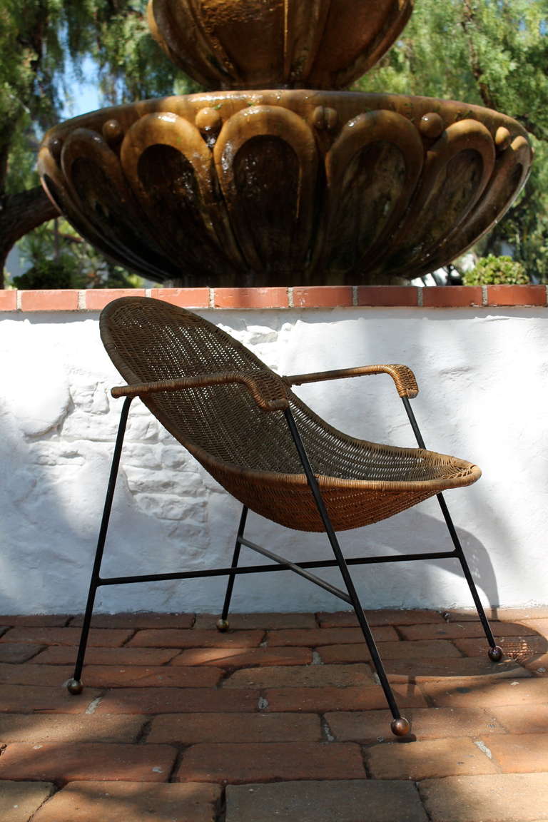 Amazing Wicker and Iron Chair and Table Set, Mexico, circa 1950s In Good Condition In San Diego, CA