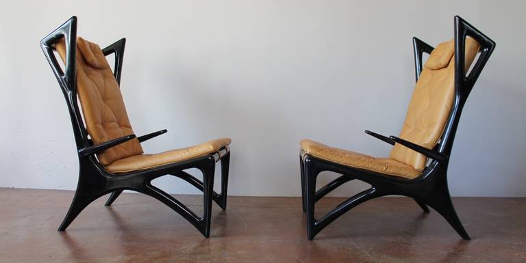 Italian Ebonized Wood and Leather Sculptural Wing Lounge Chairs, 1950s 5