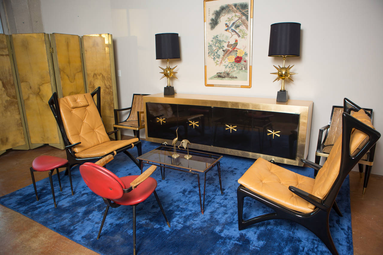 Italian Ebonized Wood and Leather Sculptural Wing Lounge Chairs, 1950s In Excellent Condition In San Diego, CA