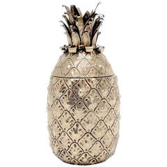 Pineapple Shaker, Italy, 1970s