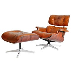 Chaise longue et pouf de Charles & Ray Eames