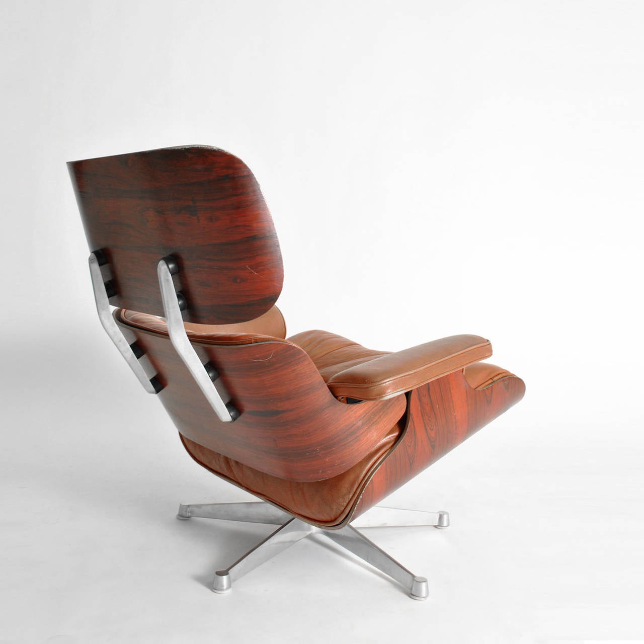 Mid-20th Century Lounge Chair and Ottoman by Charles & Ray Eames