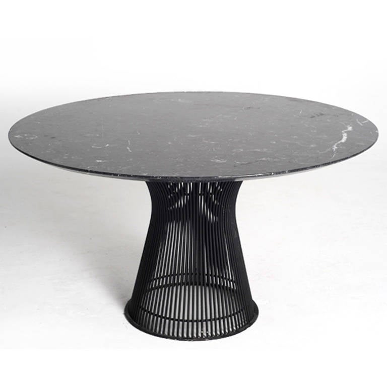 Mesa Pedestal de Warren Platner