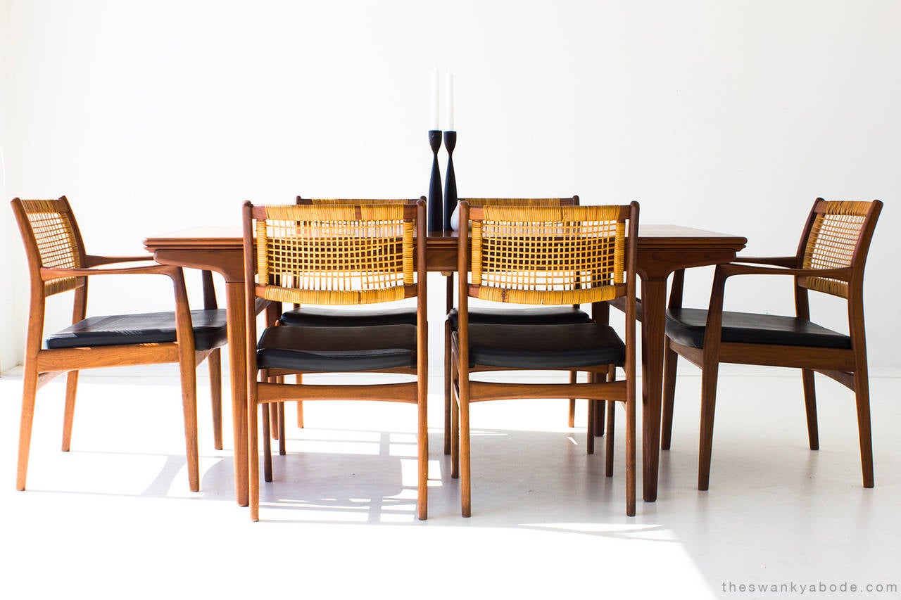 Johannes Andersen Dining Table for Uldum Møbelfabrik 3