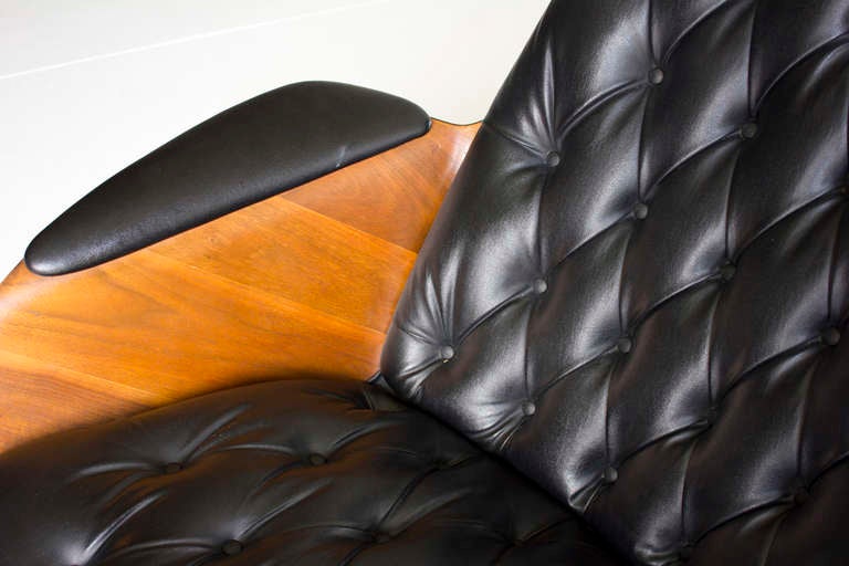 Mid-Century Modern George Mulhauser Lounge Chair and Ottoman for Plycraft