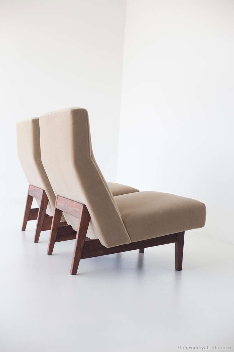 Mid-Century Modern Jens Risom Lounge Chairs for Jens Risom Design Inc.