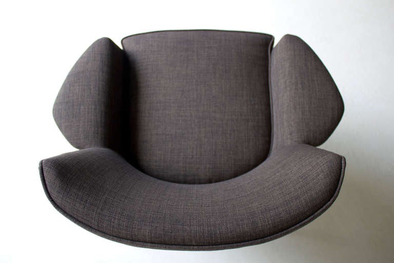 Mid-Century Modern Milo Baughman Lounge Chair for James Inc.