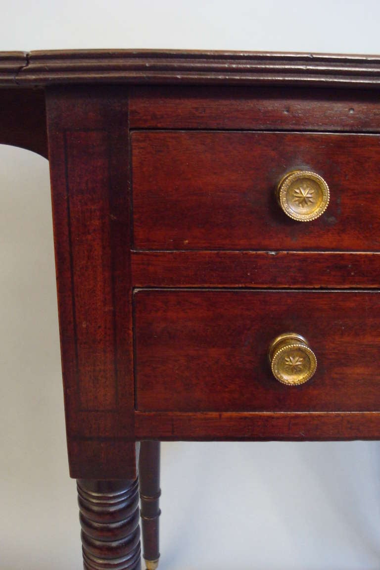 Rare Pair of Regency Mahogany Small Pembroke Tables 3