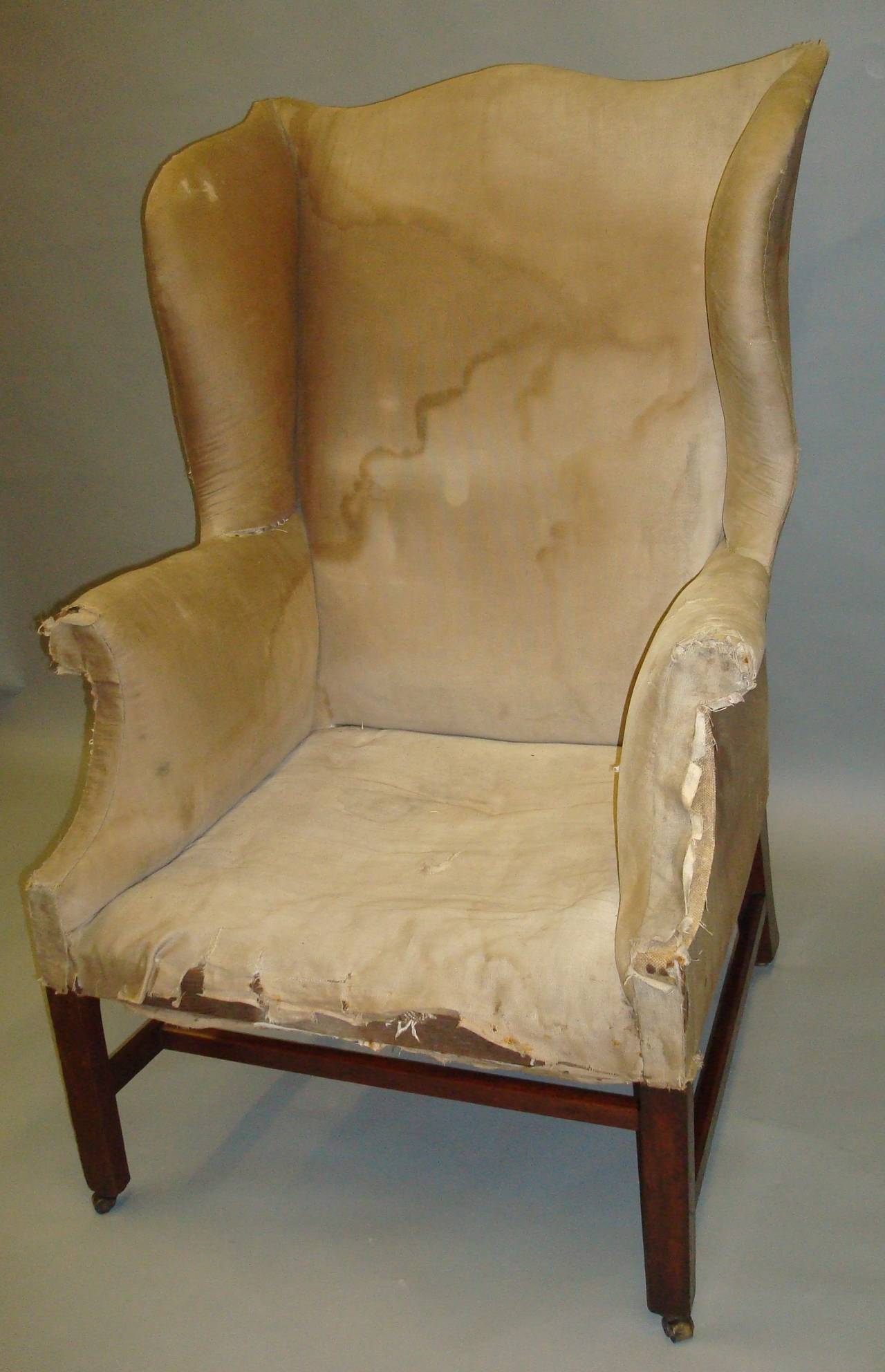 Good Shapely Georgian Mahogany Wing Chair 3