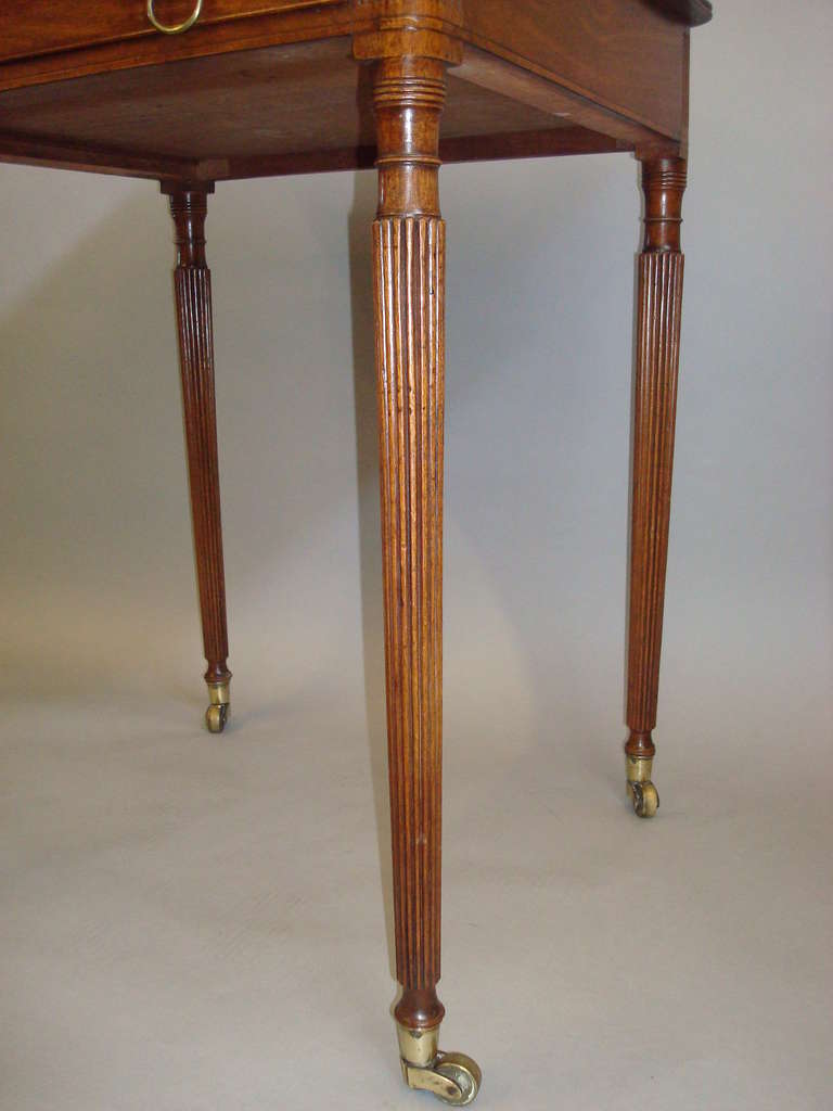 An Elegant Regency Gillows Mahogany Side Table 5