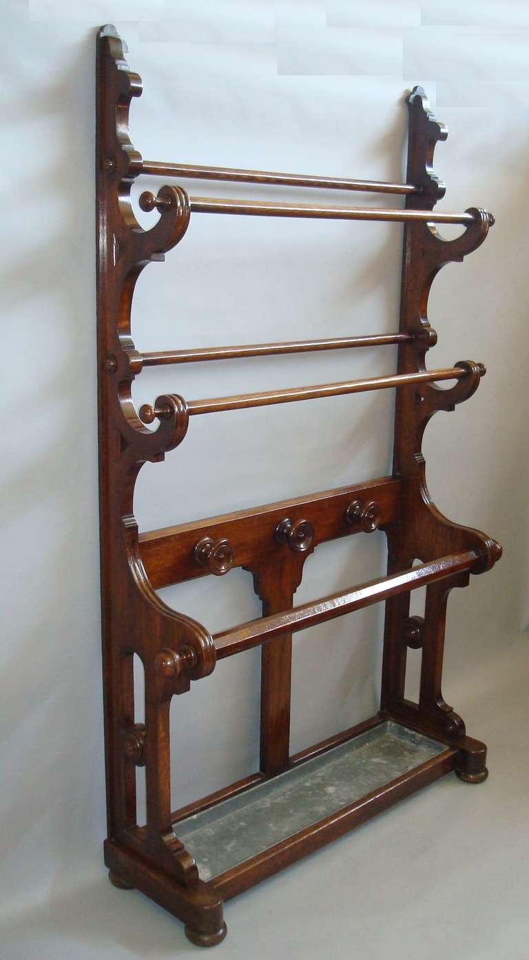 English A Good Mid 19th Century Oak Hall Stand