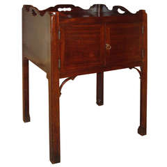 Antique An Excellent George III Mahogany 'Chippendale' Tray Top Bedside Cabinet