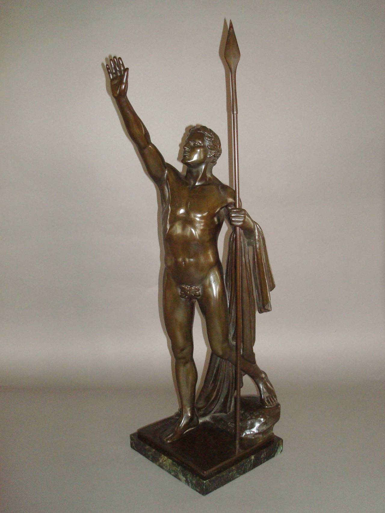 19th Century Bronze Sculpture of a Victorious Nude Athlete In Excellent Condition In Moreton-in-Marsh, Gloucestershire