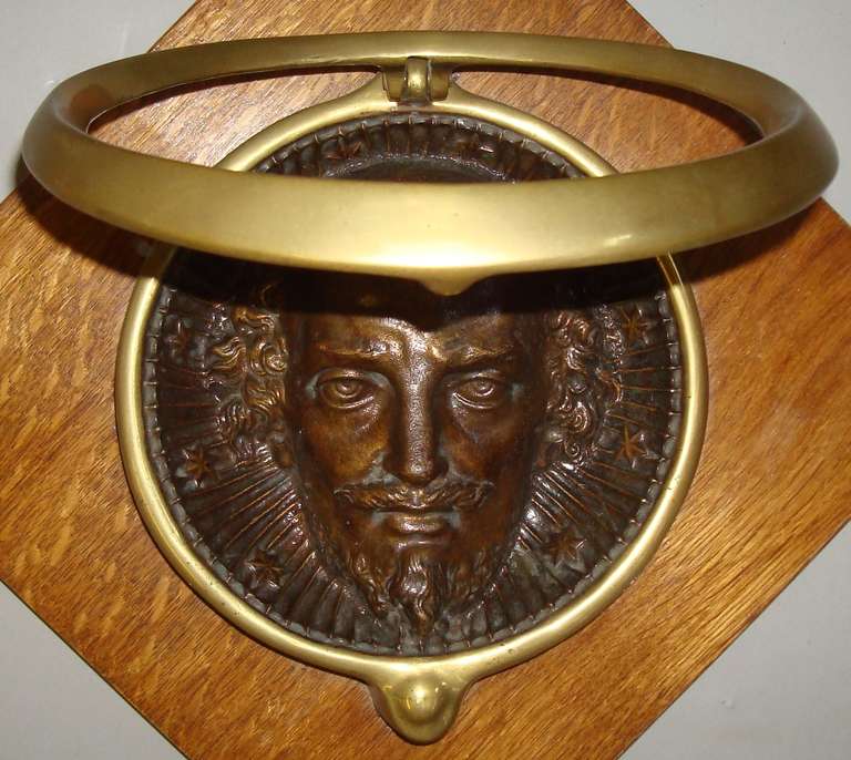 A Large C19th Bronze 'Shakespeare' Door Knocker 2