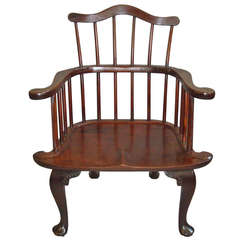 Rare George II Mahogany Windsor Armchair of Eccentric Design 4