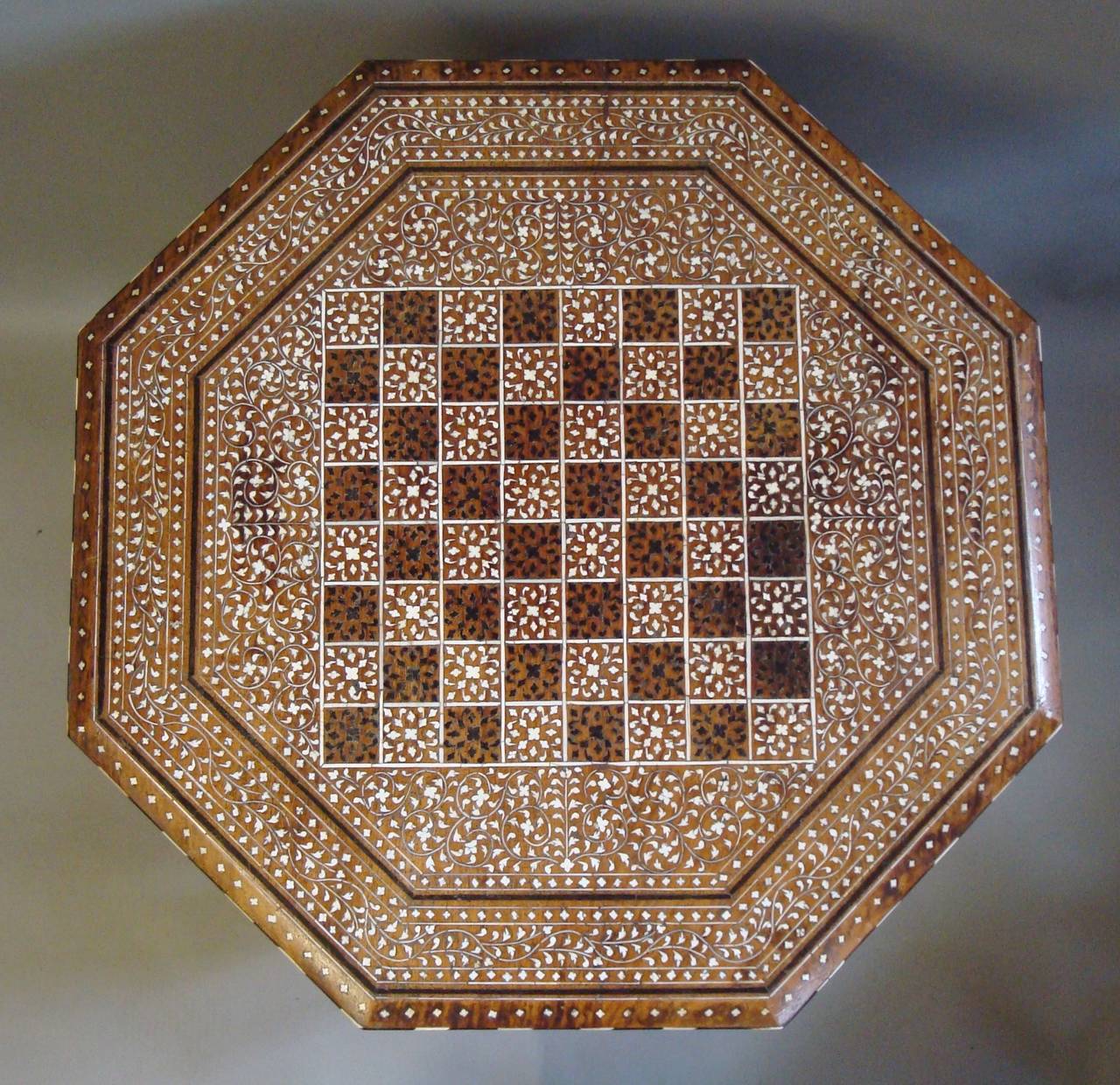 Late 19th Century Matched Pair of Hoshiarpur Tables In Excellent Condition In Moreton-in-Marsh, Gloucestershire