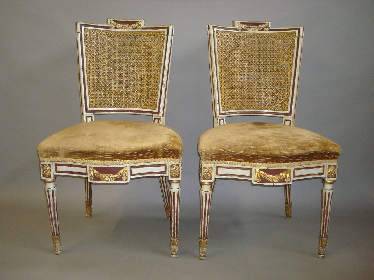 19th century Italian Set of twelve Dining Chairs in the Style of Louis XVI In Good Condition In Moreton-in-Marsh, Gloucestershire