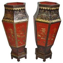 Antique Large Pair of Chinese Lacquered Papier-Mâché Vases