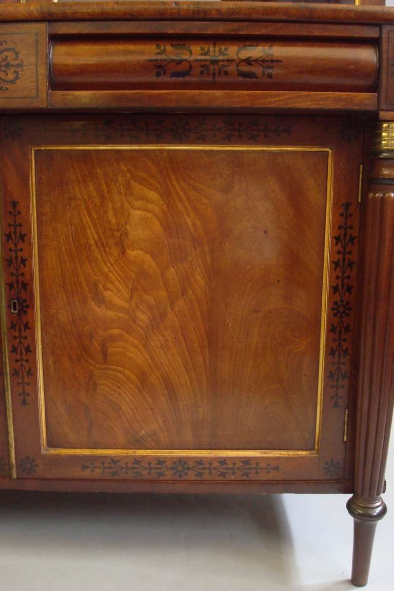Good Regency Mahogany and Ebony Inlaid Small Bookcase In Good Condition In Moreton-in-Marsh, Gloucestershire