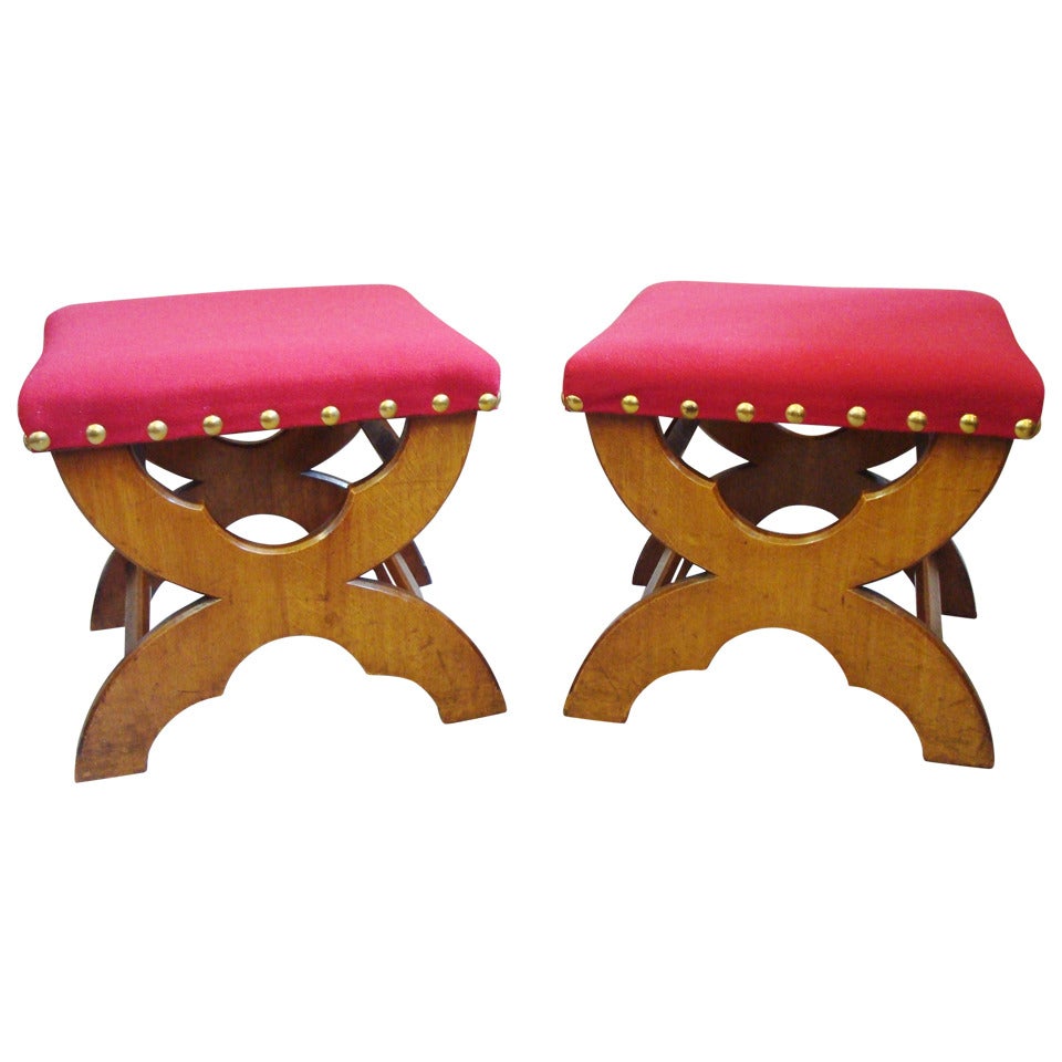 C19th Pair of Gothic Golden Oak Stools For Sale